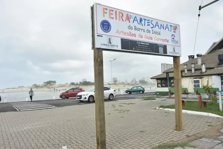 Feira da Barra abre novas vagas para artesãos em Imbé