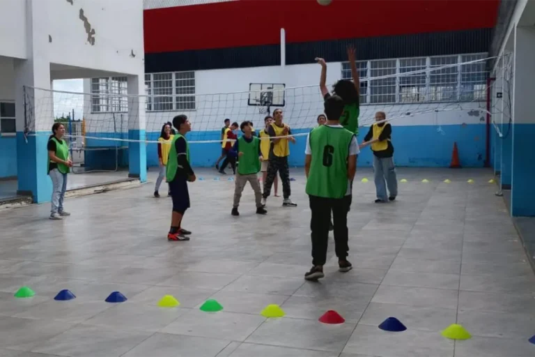 Olavo Bilac celebra o Dia do Esporte com integração escolar