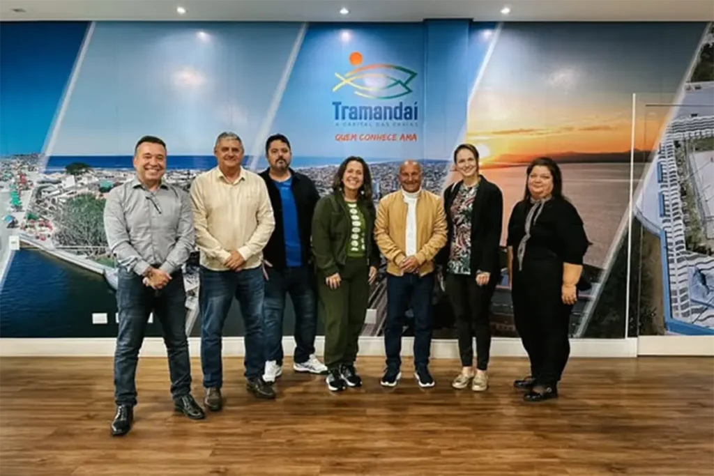 Prefeitura propõe aumento real a servidores municipais